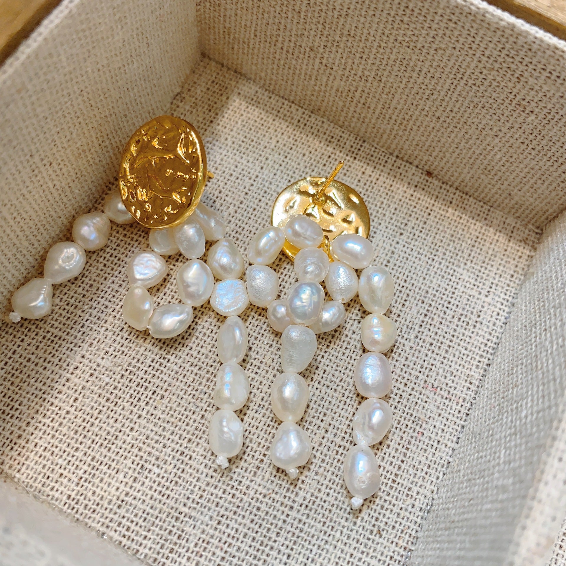 Embossed Gold Coin Natural Freshwater Pearl Earrings